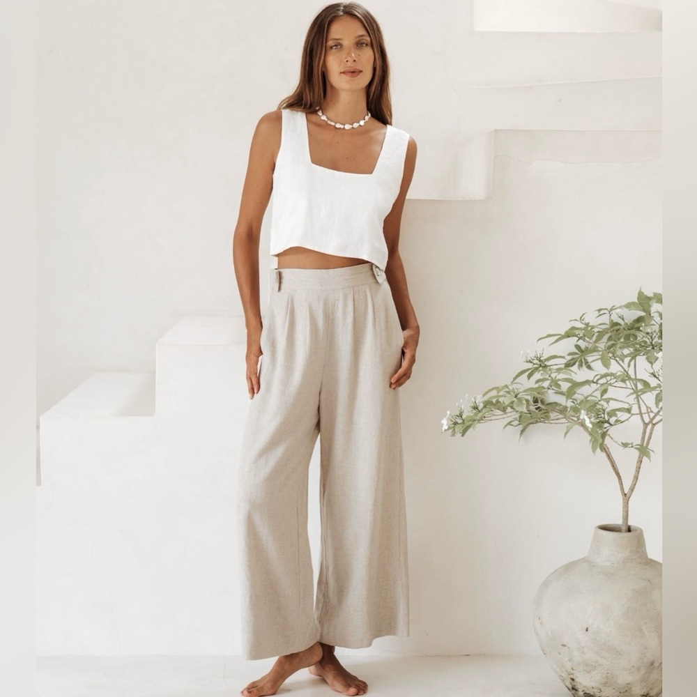 Wide-Leg 100% Linen Pants with Mother of Pearl Buttons - Sustainable Fashion